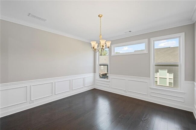 Foto del edificio - 5153 Elkins Ln