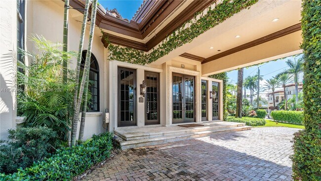 400 Royal Plaza Dr photo'