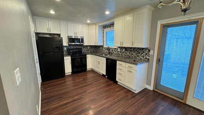 Foto del edificio - 3 bedroom 1.5 bath in Centerville