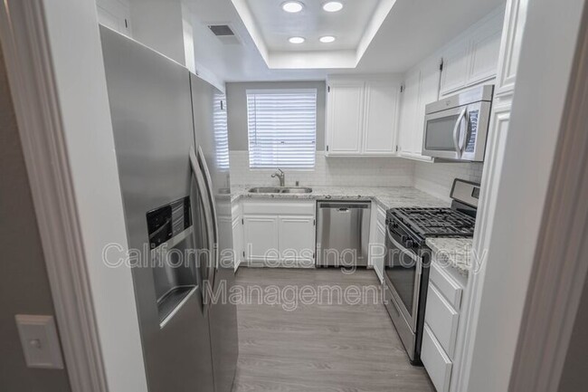 Foto del edificio - 20344 Fanchon Ln