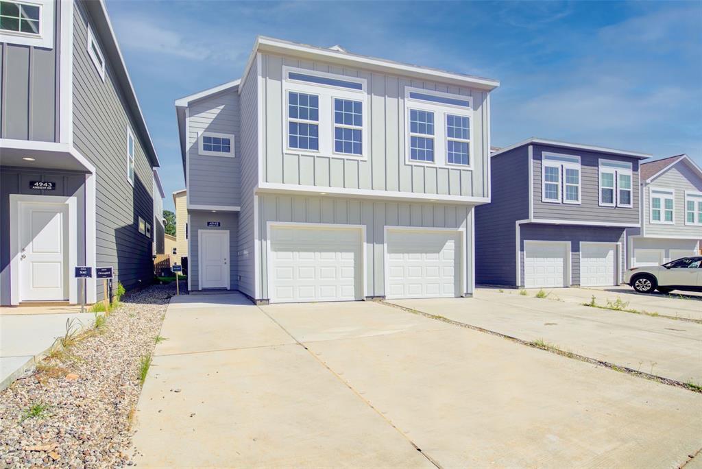 4945 Ambient Dr, Spring, TX 77379 Condo for Rent in Spring, TX