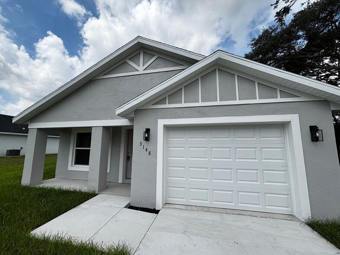 Foto principal - New 3/2 Home built in 2025