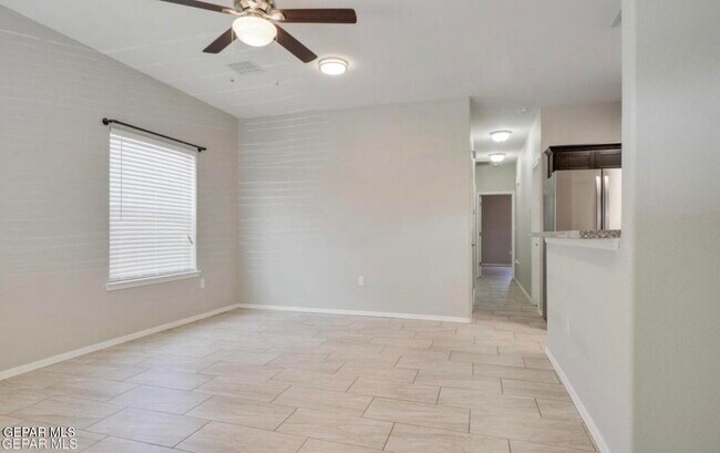 Foto del edificio - 233 Atlantic Rd