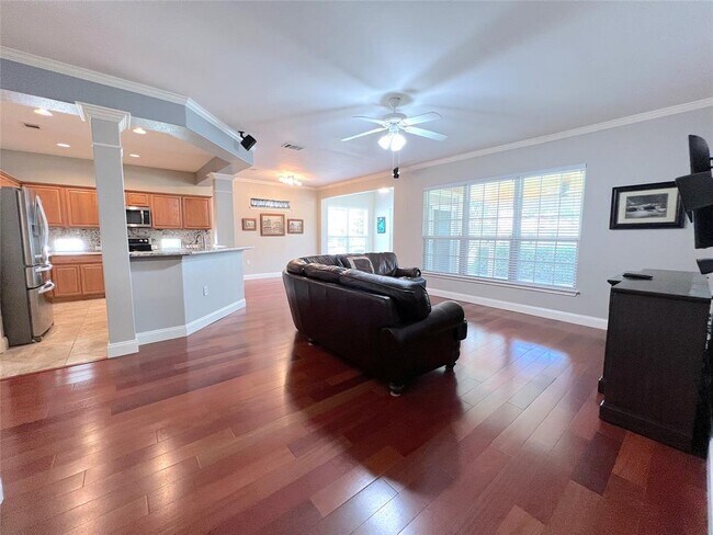 Building Photo - 310 Deer Meadow Cir