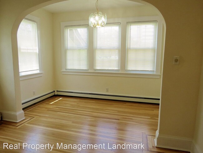 Building Photo - 3 br, 1.5 bath House - 183 Rider Avenue