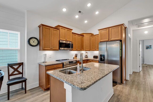 Building Photo - Single family winter rental in Myrtle Beac...