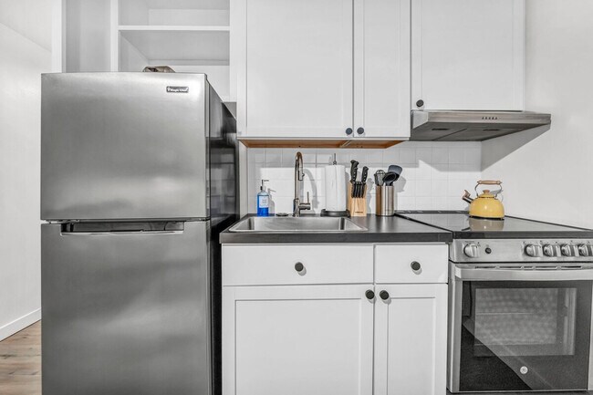 Foto del edificio - 121 Porter Ave