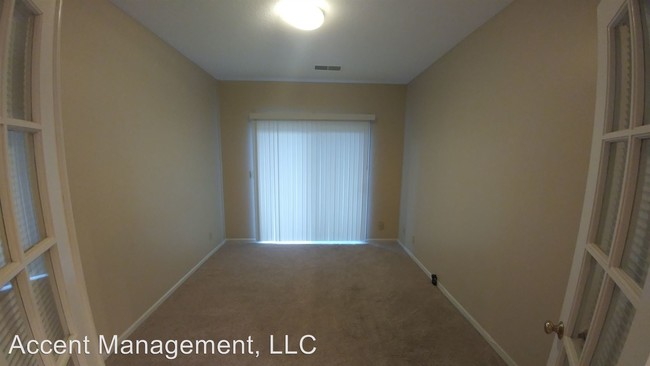 Building Photo - 6538 Spring Brook Rd