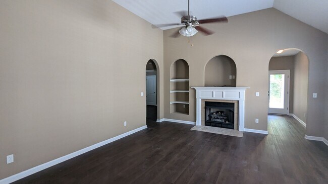 Building Photo - 6514 Southern Trace Dr