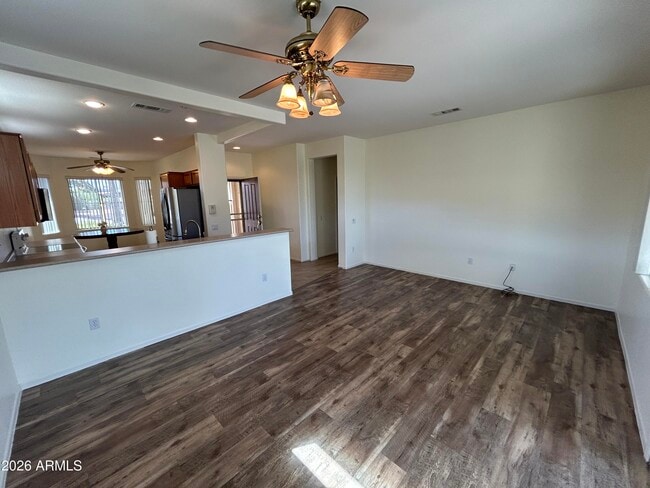 Building Photo - 18651 N Salerno Ct