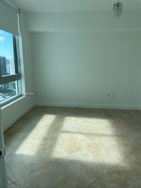Building Photo - 350 S Miami Ave