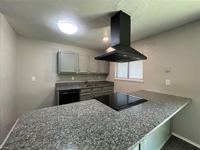 Foto del edificio - 5809 Deerfoot Trail