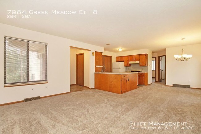 Building Photo - 7984 Greenmeadow # 8 Beautiful updated Unit