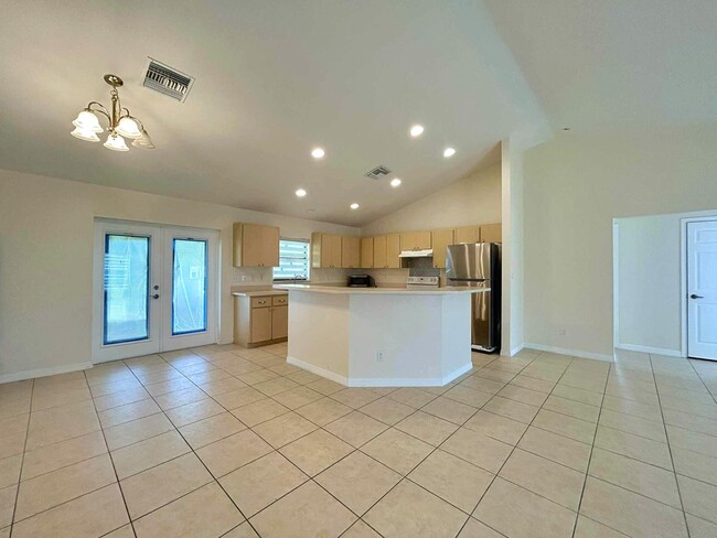 Foto del edificio - 328 W Sugarland Cir