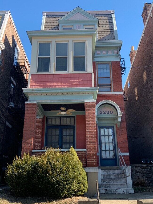 Photo - 3230 Bishop St Apartments