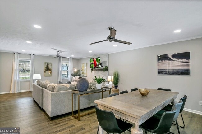 Foto del edificio - 65 Juliana Dr