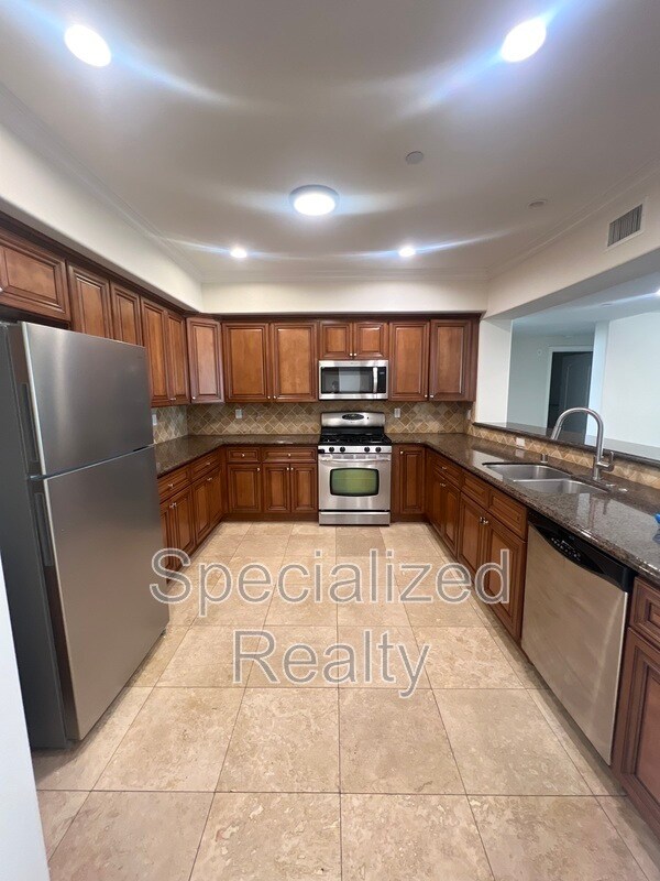Foto del edificio - 10921 Whipple St