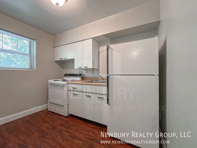 Building Photo - 309 San Juan Dr