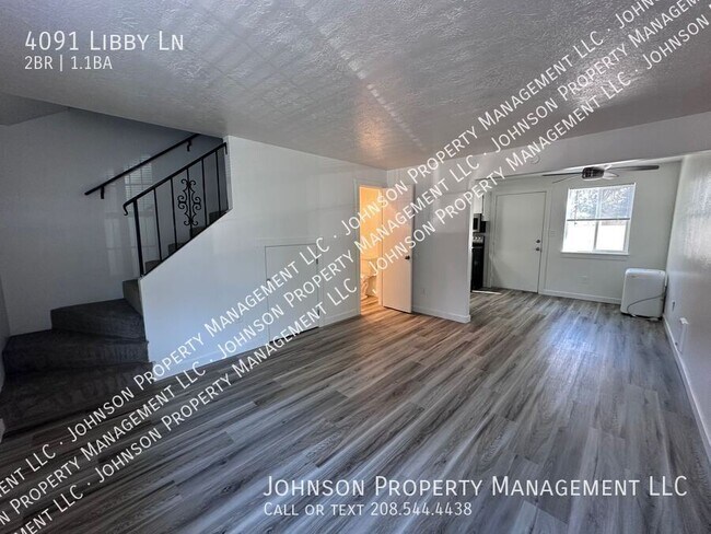 Foto del edificio - 4091 Libby Ln