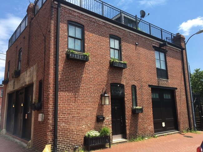 Photo - 1833 5th St NW Apartment