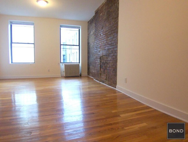 Foto del edificio - 303 E 76th St