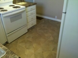 Building Photo - 290 Largo Dr