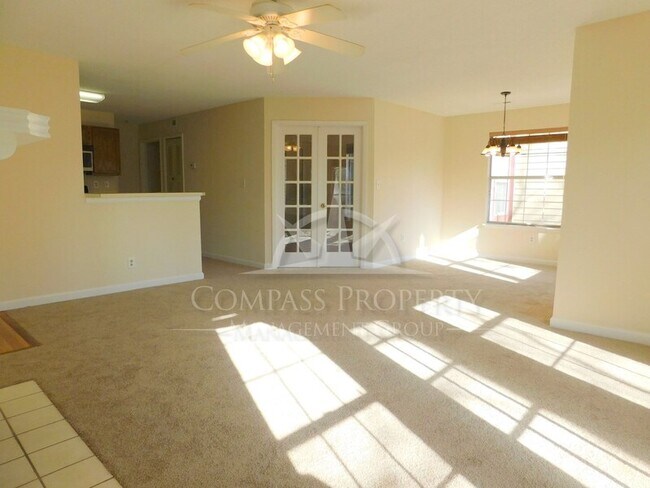 Building Photo - 613 Cypress Pointe St