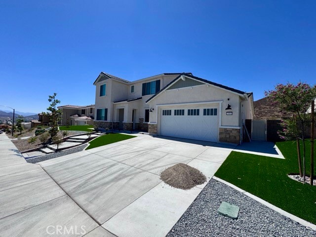 Building Photo - 25061 River Peak Dr