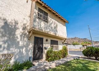 Foto del edificio - 8805 N 12th Pl