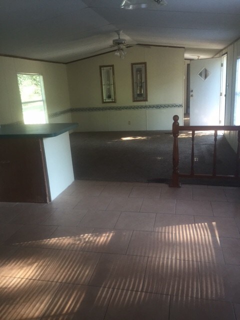 Building Photo - 302 Gamel Rd