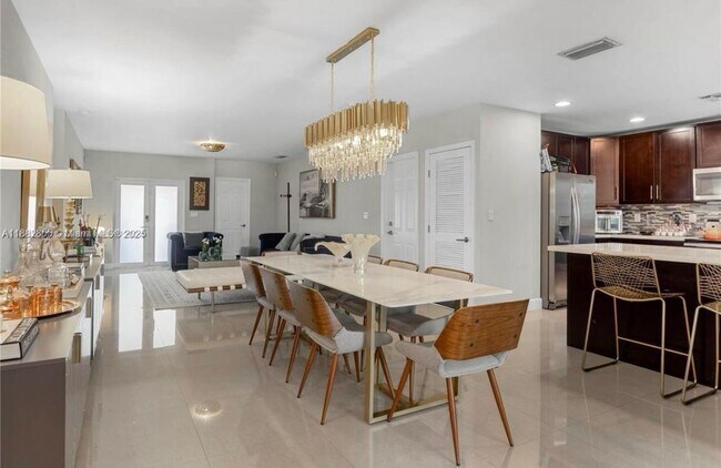 Foto del edificio - 284 NE 116th St