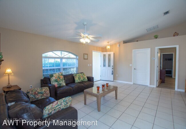 Building Photo - 4 br, 2 bath House - 7 N Seven champions Path