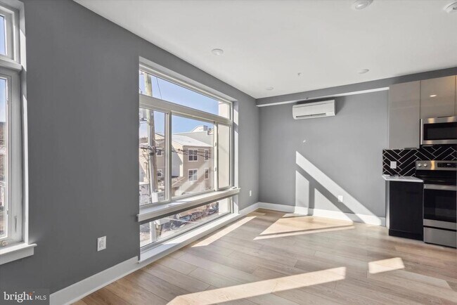 Foto del edificio - 1615 Poplar St