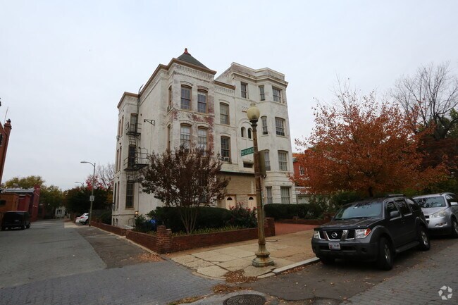 Foto del edificio - 115-117 12th St SE