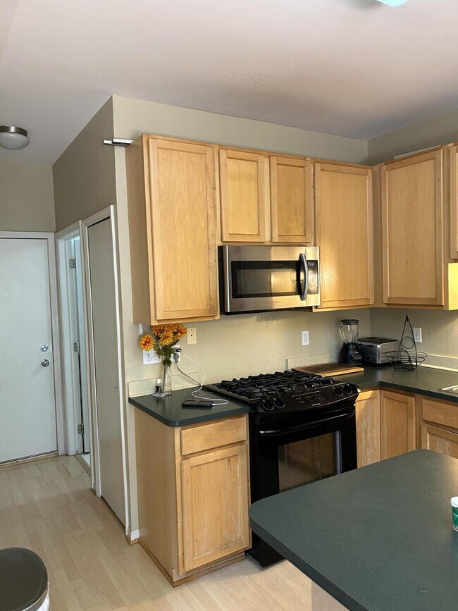 Foto del edificio - 38212 Saratoga Cir