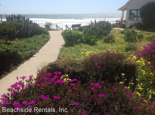 Foto del edificio - 2 br, 2 bath House - 34 22nd Street