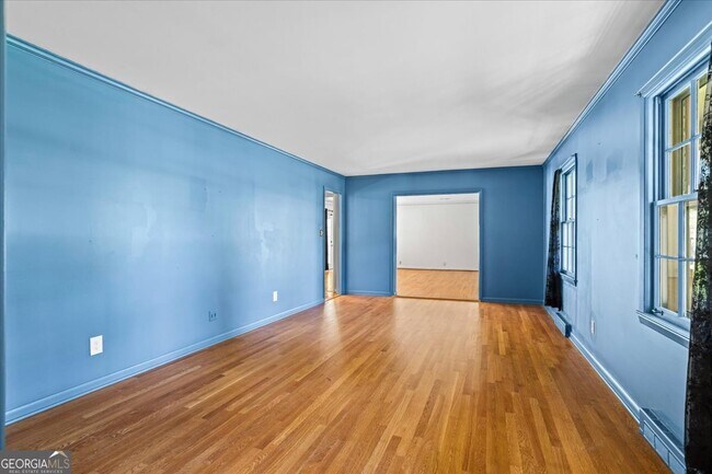 Building Photo - 7121 Forest Dr SE