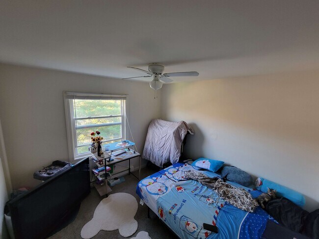 Bedroom 3 - 1829 Grayland St