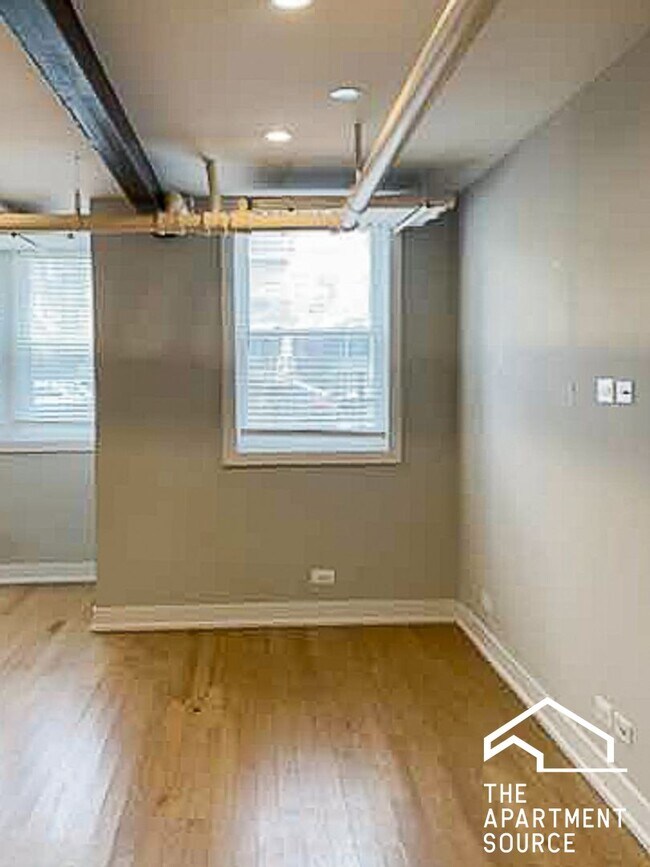 Foto del edificio - 4861 N Paulina St