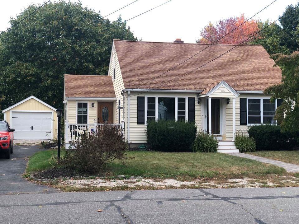 33 Beverly Ave, Uxbridge, MA 01569 House Rental in Uxbridge, MA