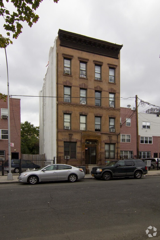 Building Photo - 527 E 147th St