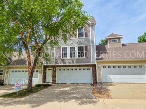 Building Photo - 4316 153rd St