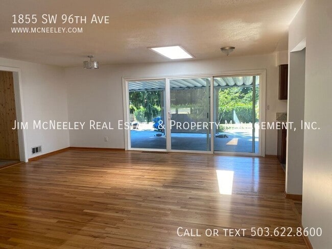 Foto del edificio - 1855 SW 96th Ave