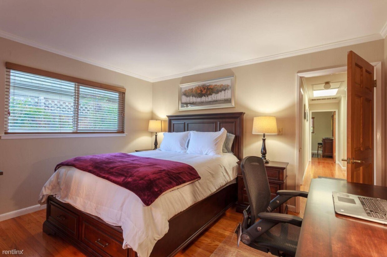Foto principal - 150 Tennyson Ave