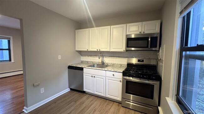 Foto del edificio - 17 Cornelison Ave