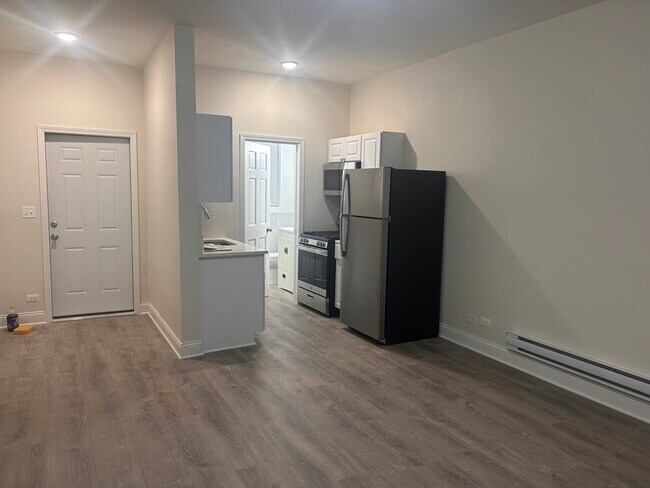 Foto del edificio - 502 Des Plaines Ave