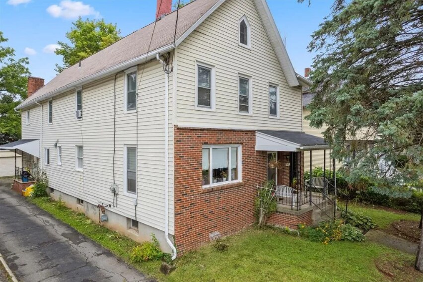 Primary Photo - 81 Murray St