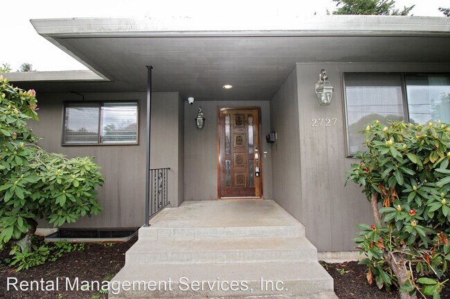Building Photo - 3 br, 3 bath House - 2727 SE 58th Ave