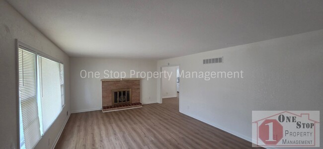Building Photo - 2111 N 49th St