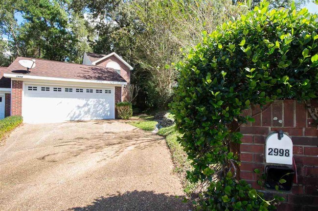 Building Photo - 2998 Nutmeg Ct